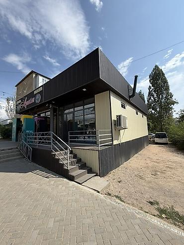 Аренда магазинов: 🏢 СДАЁТСЯ ТОРГОВОЕ ПОМЕЩЕНИЕ В ЦЕНТРЕ ЧОЛПОН-АТЫ 📍 г. Чолпон-Ата, 3-й — 11