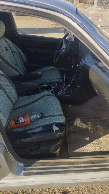 BMW: BMW 5 series: 1990 г., 2.5 л, Механика, Бензин, Седан — 8