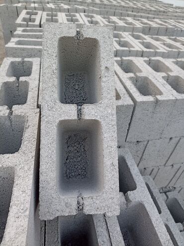 Пескоблок: Пескоблок Гладкий, Заборный, 400x200x200, Платная доставка at lalafo.kg — 2 Пескоблок: Пескоблок Гладкий, Заборный, 400x200x200, Платная доставка — 2