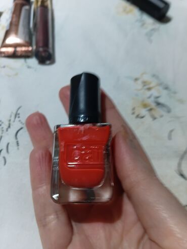 Šminka: Set šminke i nege – raznovrsni proizvodi za kompletan makeup look i — 13