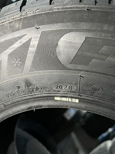 всесезонная резина r15: Зимние шины Farroad FRD75 - Размер: 225/70 R15C - Индексы — 3