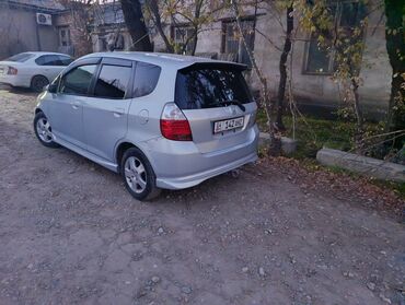 Honda: Honda : 2003 г., 1.5 л, Автомат, Бензин, Седан