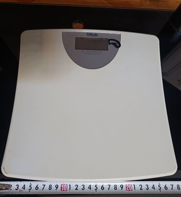 Mətbəx texnikası: Vitek elektron tərəzi - Rəqəmsal displey - Maksimal çəki: 150 kq (330