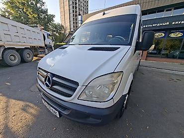 объёмные буквы: Пассажирский микроавтобус Mercedes‑Benz Sprinter (высокая крыша — 3