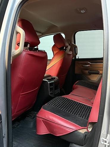 Грузовики: Dodge Ram 1500 Big Horn 4x4 Отличное состояние Полный привод 4x4 — 5