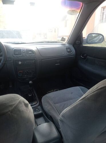 Daewoo: Daewoo Nubira: 1.6 l | 1998 il — 2