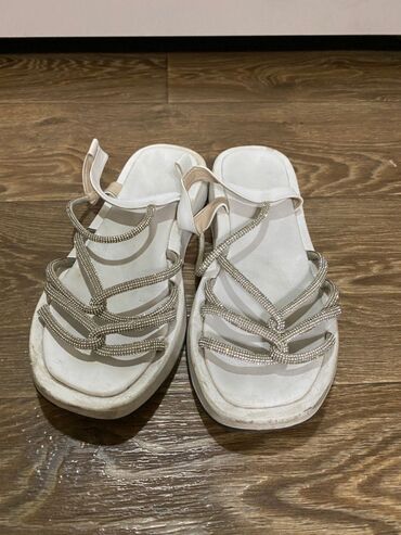 обувь на лето: Белые лето