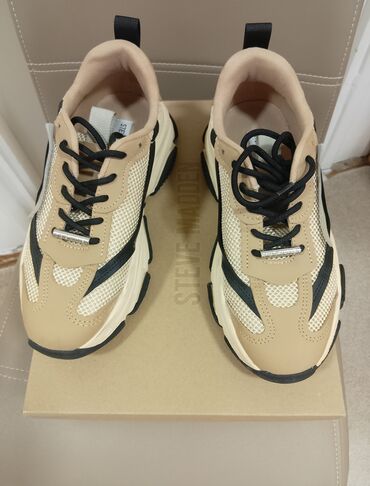 ljubičaste patike: Steve Madden, 38, color - Beige