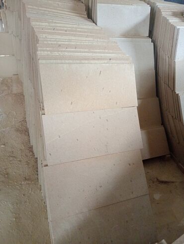 Ağlay: 4 manatdan başlayan qiymetler bütün növ ağlay daşlari elaqe saxliya — 8