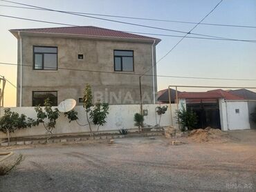 Həyət evləri və villaların satışı: Satılır: həyətyanı sahəsi və tikililər kompleksi - İki mərtəbəli əsas — 2