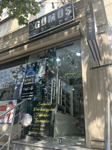 kiraye gözellik salonu: Memar əcəmi M/S çıxışı hazır bizness gümüş dükkanı Salam dükkanın