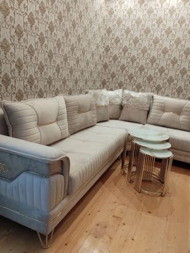 kunc divan metbex ucun: Künc divan, İşlənmiş, Açılan, Bazalı, Çatdırılma yoxdur
