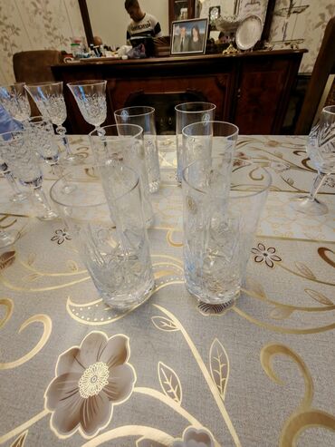 Vazalar: Vaza dəsti, Bogem şüşəsi — 13