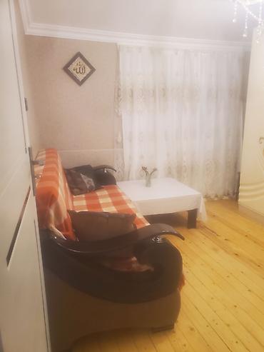 zigda bina evləri: Balaxanida Qovurma restoranina powta Natiqin mecunu restoranina — 4