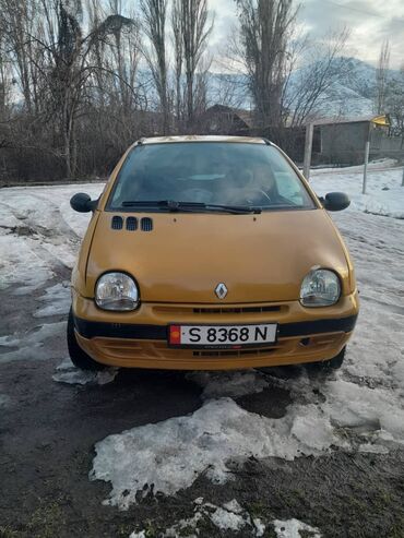 работа с ежедневной оплатой мороженное бишкек: Renault Twingo: 1993 г., 1.2 л, Механика, Бензин, Универсал