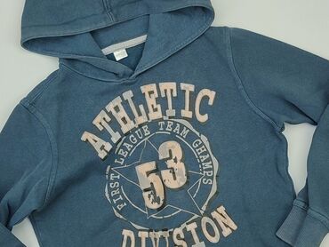 sweterek w dziurki: Sweatshirt, 10 years, 134-140 cm, condition - Fair