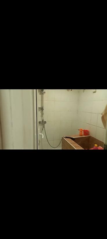 Qonaq otağı dəstləri: 4 otaqlidi bina evi satilir - Geniş qonaq otağı üçün uzun yemək — 12