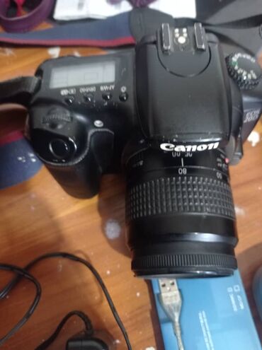 фотоаппарат любитель: Зеркальная камера Canon EOS 20D (Digital) с комплектом оптики и