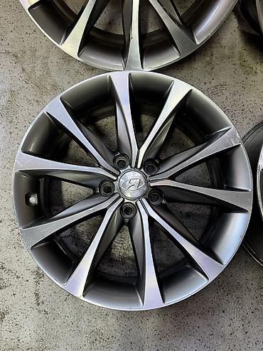 wheel: Литые Диски R 18 Hyundai, Комплект, отверстий - 5, Б/у — 5