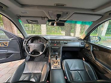 eafc 25: Mercedes-Benz E-Class: 2002 г., 3.2 л, Автомат, Бензин, Седан — 5