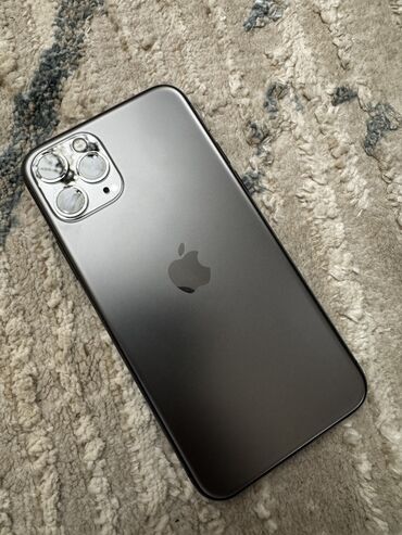 iphone 11 продам: IPhone 11 Pro, Б/у, 64 ГБ, Matte Silver, Защитное стекло, Чехол, 69 %