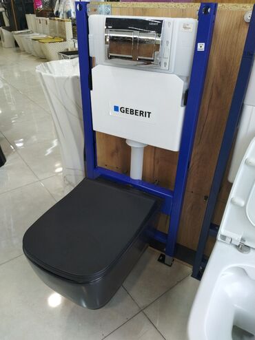 Gizli sistern və möhkəm mavi quraşdırma çərçivəsi ilə tamamlanan