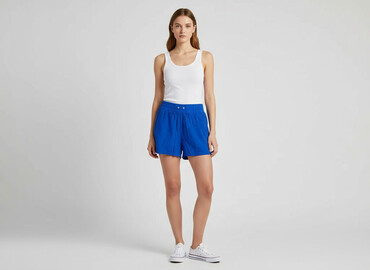 krótkie spodenki damskie z wysokim stanem duże rozmiary: ONLY, Shorts for women, size L