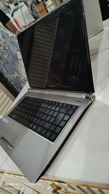 işlənmiş notebookların satışı: Salam təcili satılır heç bir prablemi yoxdur nedbukdu disk gedmir