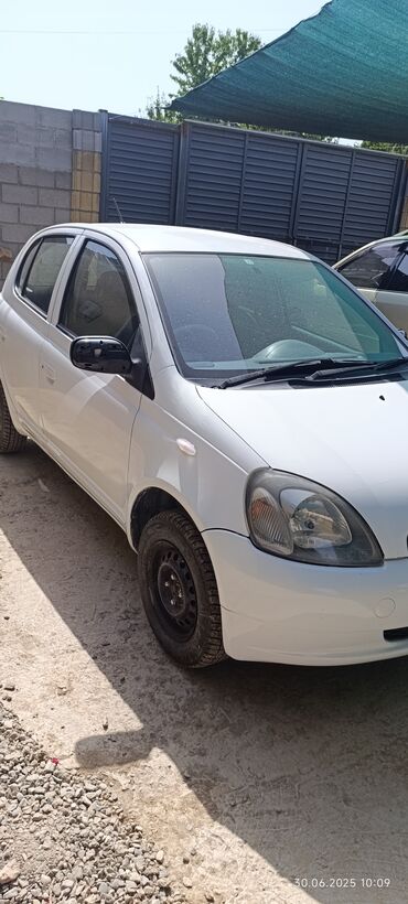 рация для авто: Toyota Vitz: 1999 г., 0.1 л, Автомат, Бензин