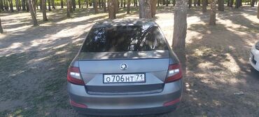 Skoda: Skoda Octavia: 2015 г., 1.8 л, Автомат, Бензин, Хэтчбэк