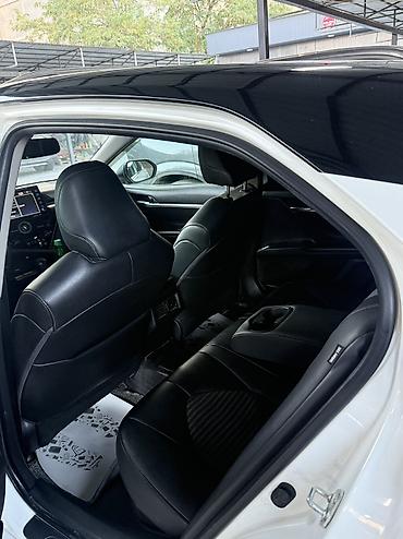 2021: Toyota Camry: 2021 г., 2.5 л, Автомат, Гибрид, Седан — 6