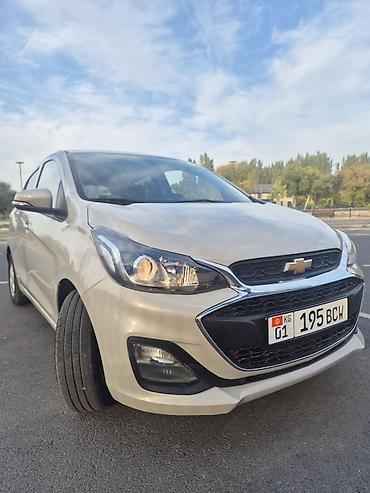 шеврале трекер: Chevrolet Spark: 2020 г., 1 л, Вариатор, Бензин, Хэтчбэк — 2