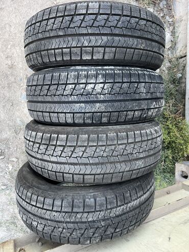 Шины: Шины 205 / 60 / R 16, Зима, Б/у, Комплект, Легковые, Япония, Bridgestone