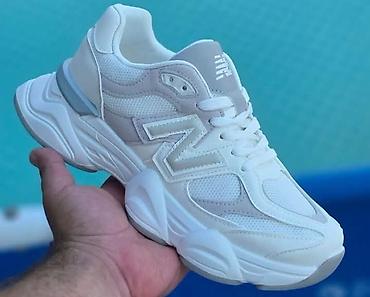 zenske 95: Nove ženske patike, NB 9060 stil, bela/siva kombinacija. Masivan djon — 1