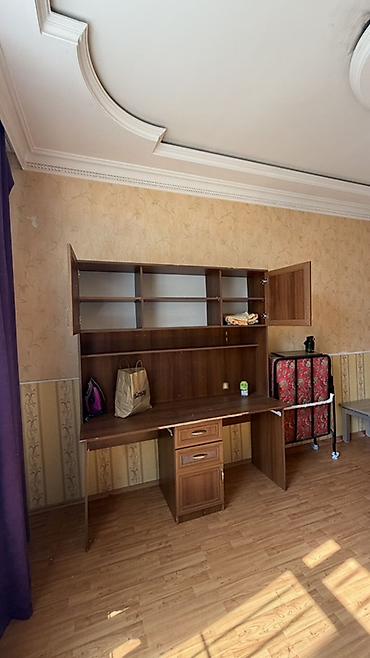 Ev və bağ: Klassik üslubda yataq otağı mebel dəsti Tərkibi: - Böyük paltar — 6