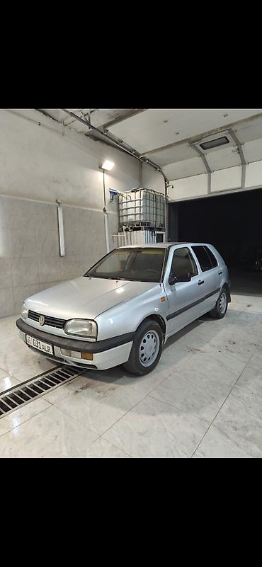 golf b4: Volkswagen Golf: 1993 г., 2 л, Автомат, Бензин, Хэтчбэк — 2