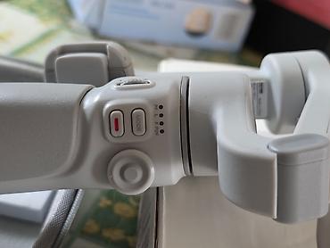 Ostali aksesoari za mobilne telefone: SMOOTH-Q4 COMBO Gimbal Gimbal je nameljen za snimanje videa ali kao — 3