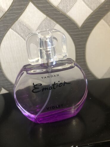 duxi parfum suları: 2manat Duxi emotion violet yeni.çatdirma kuala park