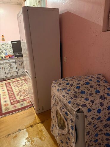 Uzunmüddətli kirayə mənzillər: 26 məhəllədə 1 mərtəbə3 otaqlı əşyalı ev kirayə 300 manat ofis haqqı — 12