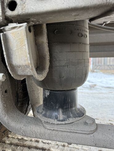 Эвакуаторы: Эвакуатор, Mercedes-Benz, 2001 г., Ломаная — 7