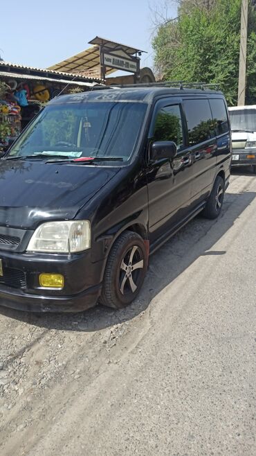 амортизатор на пассат: Honda Stepwgn: 2001 г., 2 л, Автомат, Бензин, Минивэн