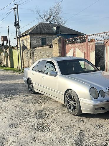 turbo.az c220: Mercedes-Benz E 320: 3.2 l | 2000 il Sedan — 7