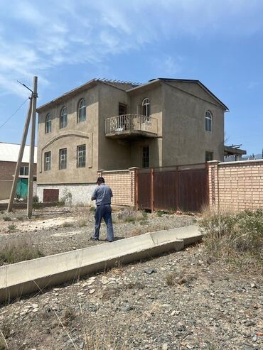 продажа домов в бишкеке без посредников: Дом, 200 м², 8 комнат, Собственник, ПСО (под самоотделку)