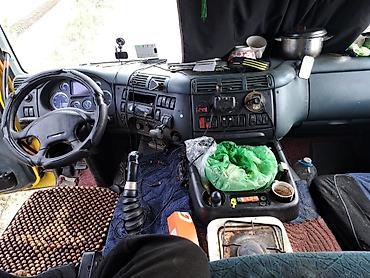 Тягачи: Тягач, 2008 г., Шторный — 10