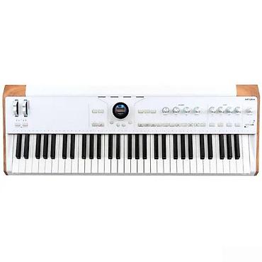 Arturia AstroLab 61 WhiteEvdə və ya studiyada səslərdən istifadə etmək