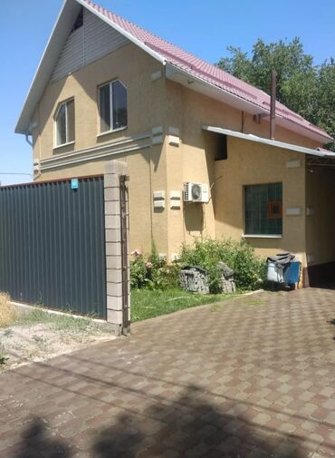 кабинеты в аренду: 200 м², 5 комнат, Теплый пол, Бронированные двери, Балкон застеклен