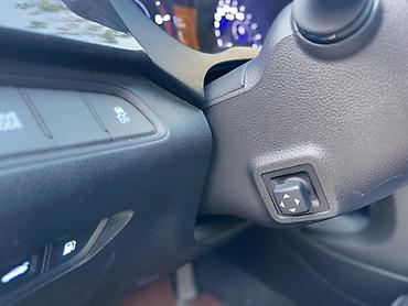 mitsubishi lancer evolution: Hyundai Grandeur: 2.2 l | 2015 il Sedan — 9