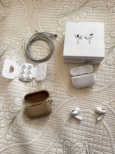 Наушники: Продаю наушники, AirPods Pro в Оригинале. В идеальном состоянии. В