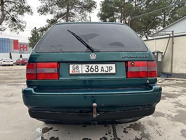 Volkswagen: Volkswagen Passat Variant: 1994 г., 1.8 л, Механика, Бензин, Универсал — 5