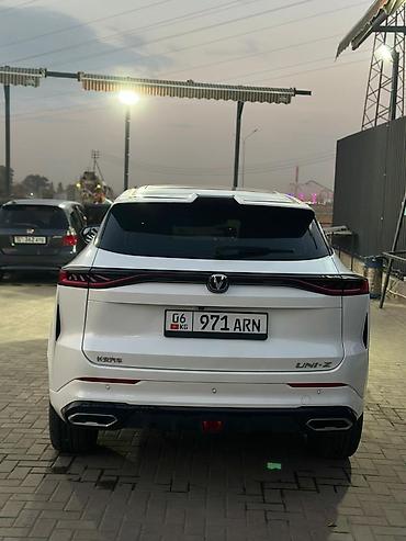byd e1: Changan Uni-Z: 2025 г., 1.5 л, Робот, Бензин, Кроссовер — 4